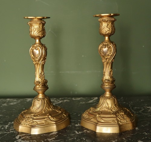 Pair of Louis XV style candelholders 