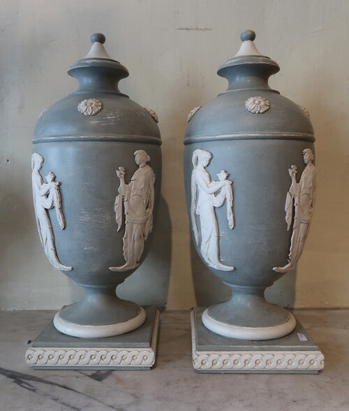 Pair of vases in the Wedgwood style