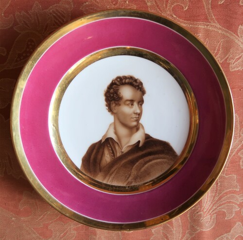 Plate with a portrait of Lord Byron