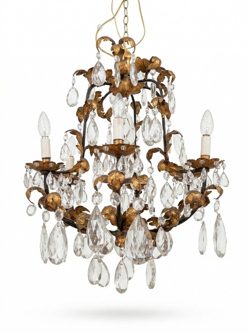 Louis XVI style chandelier with foliage decoration