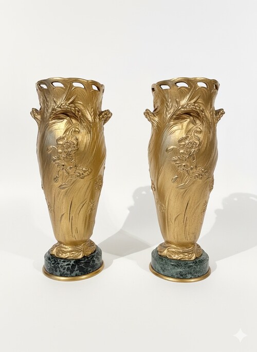 Pair of Art Nouveau vases decorated with sheaves of wheat and flowers.