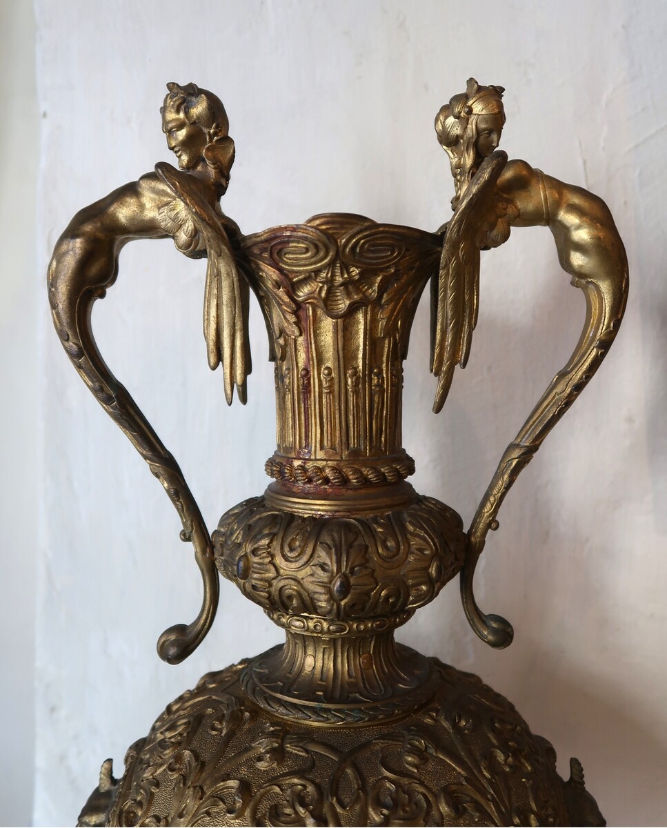 Renaissance revival vase